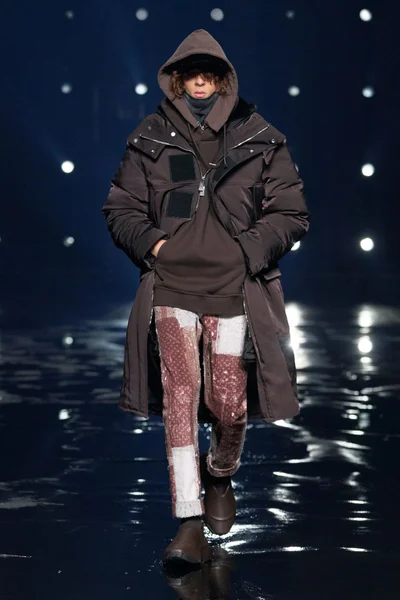 Look 31